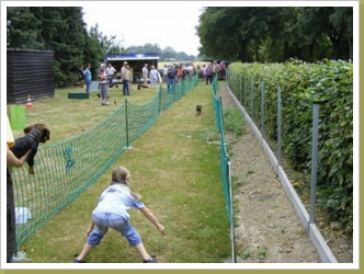 Dackkelrennen Lea mit Cora